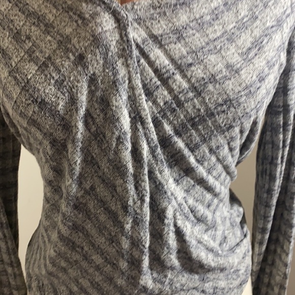 💕George XS LONGSLEEVE💕 - Picture 3 of 3